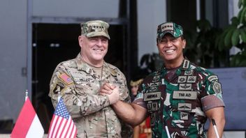 التنسيق مع ملحق الدفاع الأمريكي ، قائد TNI يضمن الانتهاء من نتائج الأسلحة في لامبونغ