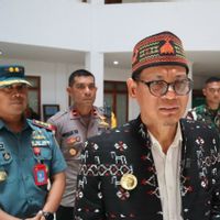 Pj Gubernur NTT: Program Makan Bergizi Gratis Mulai 1 Januari 2025, Anggarannya Rp8 Triliun/Tahum
