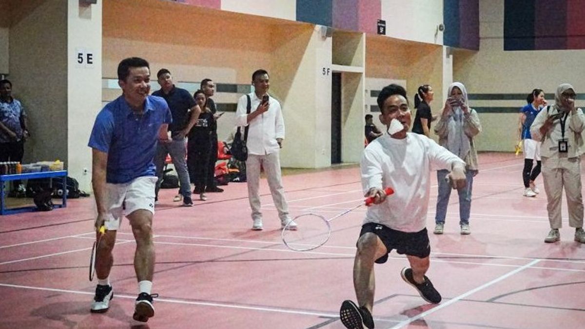 Gibran: Badminton Sports Needs Special Attention