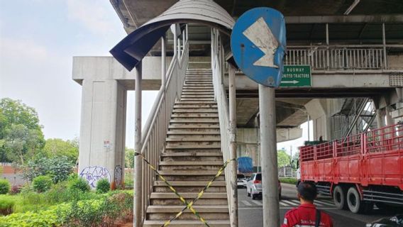 بعد أن انتشر على نطاق واسع بسبب الأضرار ، إصلاح JPO Tipar Cakung لمدة 2 أشهر