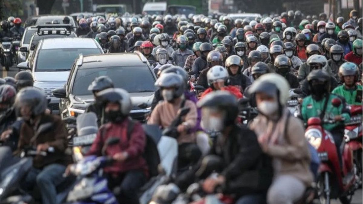 Beban Masyarakat Makin Berat Seusai Pemerintah Merencanakan Program Wajib Asuransi Kendaraan Bermotor