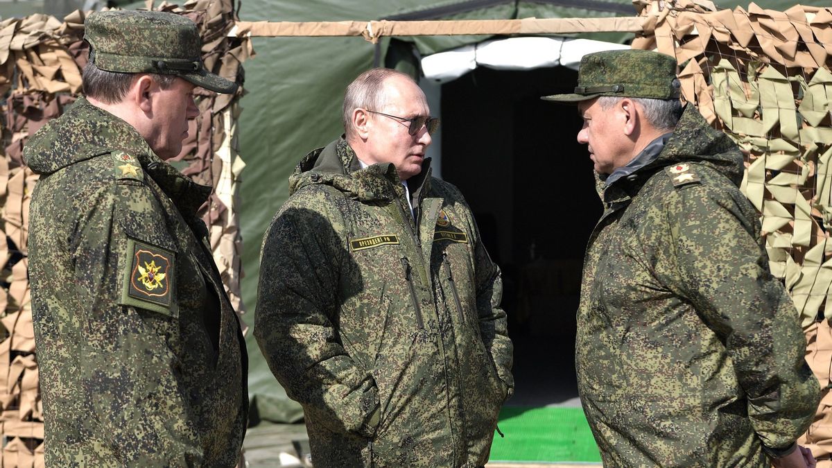 NATOに厳しく思い出させるプーチン大統領は、ロシアがフィンランドとスウェーデンでの軍隊とインフラ配備に対応することを確実にする