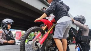 Konvoi Keliling Kota Makassar Tanpa Helm, Belasan Remaja Diamankan