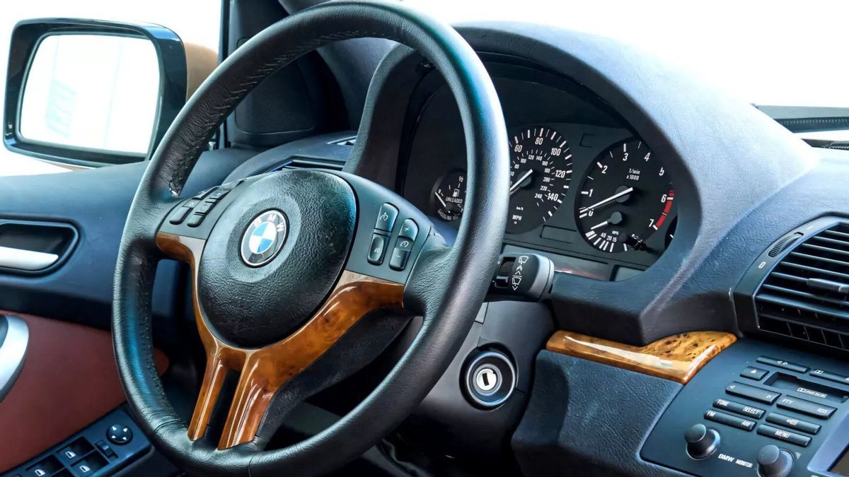 BMW Tarik Ribuan X5 karena Airbag yang Berpotensi Meledak Tanpa Peringatan