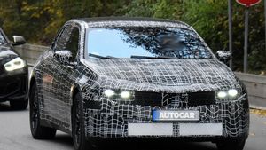 Le dernier BMW Série-3 capte une autre caméra à essay, utilisant le modèle Neue Class