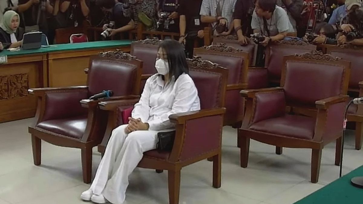 Beda Jauh dengan Tuntutan Ferdy Sambo, Putri Candrawathi Cuma Dituntut 8 Tahun Penjara