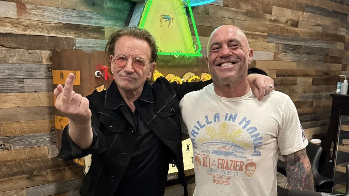 Joe Rogan avertit : Dans 10 ans, le nouveau Dieu de l'AIA gouvernera le monde!