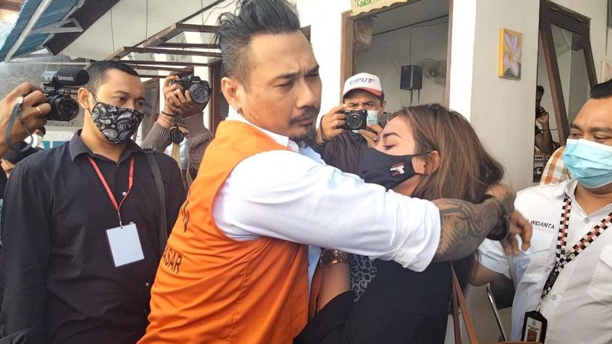 Jerinx SID Is Free From Conditional Leave From Kerobokan Bali Prison Today, Nora Alexandra Will Pick Him Up