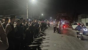 North Sumatra Police Mobile Brigade Intensify Night Patrols In Belawan Prevent Brawl