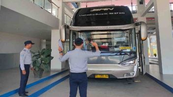 Ministry Of Transportation Urges The Public To Check The MitraDarat Application Before Departing For Homecoming By Bus