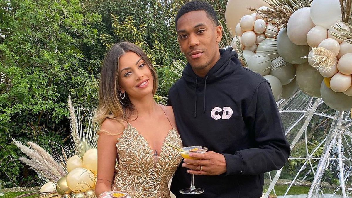 Wow, Anthony Martial's Wife Likes TikTok Who Said Zidane Should Replace Solskjaer At MU