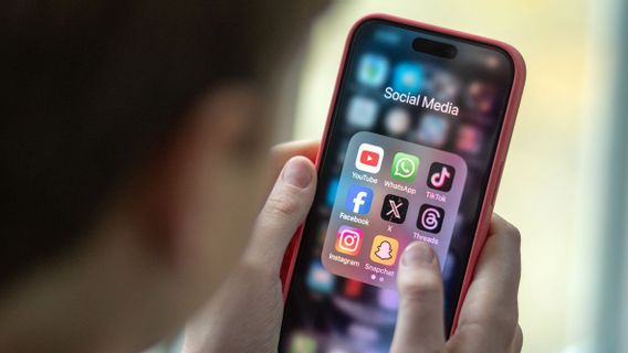 Social Media Algorithms Are a New Form of Digital Colonization