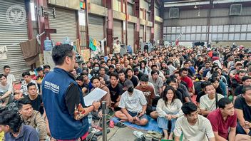 زاد عدد المواطنين الإندونيسيين الذين أبلغوا عنهم إلى السفارة الإندونيسية في بنوم بنه إلى 2752 شخصا ، السفير سانتو: هناك بالفعل من عادوا