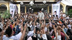 Santai Tanggapi Dugaan Kampanye Terselubung Jokowi, Anies: Masyarakat Bisa Menilai  