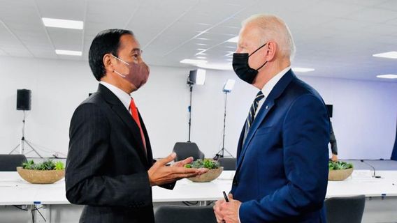 En Rencontrant Le Président Joe Biden, Le Président Jokowi Discute De L’importance Du Développement économique Vert Pour La Présidence Du G20