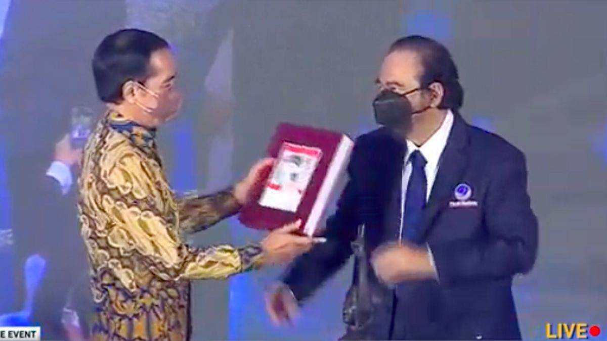 Jokowi Hardik Kader NasDem yang Tepuk Tangan Ketika sebut Indonesia Dijajah 350 Tahun