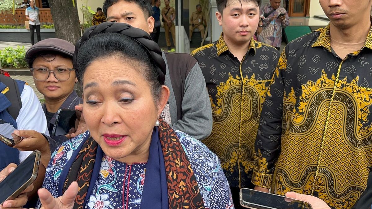 Titiek Soeharto Penuhi Undangan Kapolri Lepas Bantuan ke Aceh