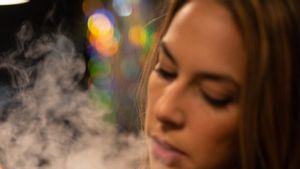 5 Vape's Bad Effects For Skin: Eliminating Impairment To Increase Cancer Risk