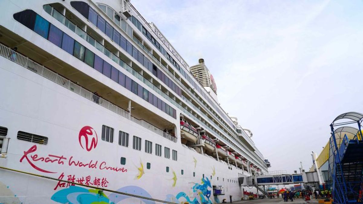 Increase Indonesian Tourism, Pelindo Collaborates With Resort World Cruises