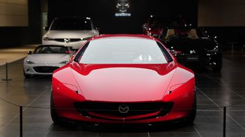 Pasca Debut di JMS 2023, Mazda Pamerkan Mobil Konsep Iconic SP di Markas Pusat