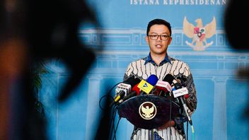 スギオノ外務大臣は、在中東のインドネシア代表団に警戒を要請し、在留邦人の保護を最優先事項と強調