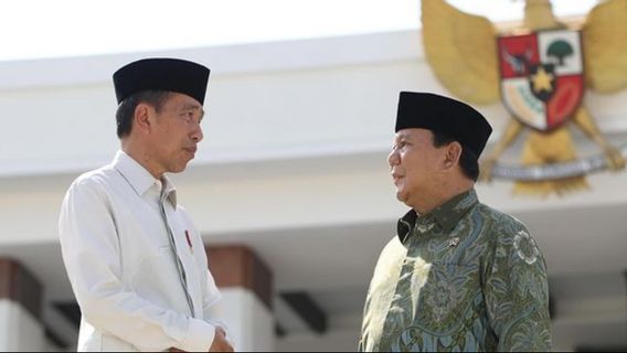 Jokowi dan Prabowo Berlayar Tumpangi KRI dr. Radjiman Wedyodiningrat