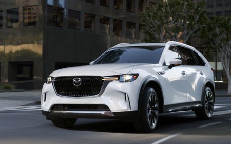 Mazda CX-90 Model 2025 Resmi Mengaspal, Intip Varian dan Spesifikasinya