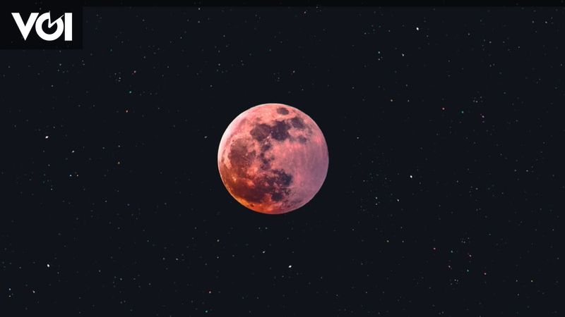 Eclipse Phenomenon Super Blood Moon On Vesak Celebration Night