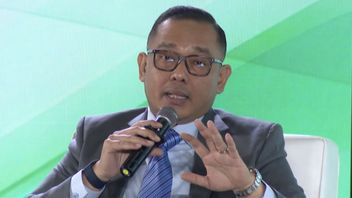ina Investment Comparez le cycle d'octroi de licences commerciales au Vietnam : C'est deux ans, C'est quatre ans