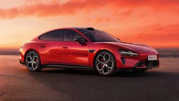 Xiaomi SU7 2026 型号推出具有更多功能，目前价格为