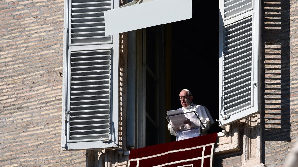 Alami Infeksi Pernapasan, Paus Fransiskus Dirawat di Rumah Sakit
