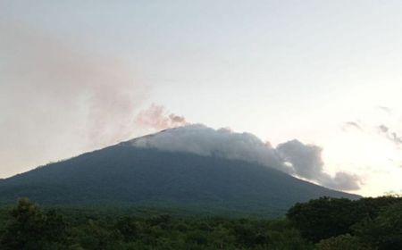 Badan Geologi Rekam Penambahan Jarak Aliran Lava Ile Lewotolok