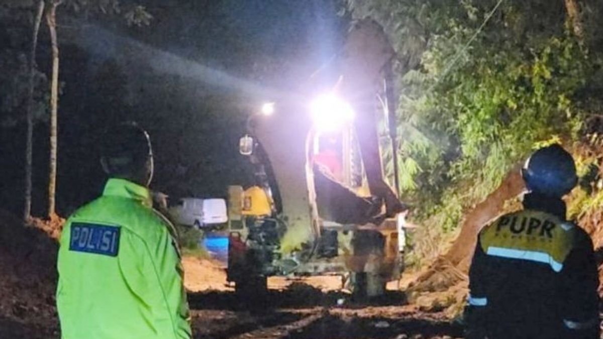Jalur Selatan di Garut Kembali Normal Pascalongsor
