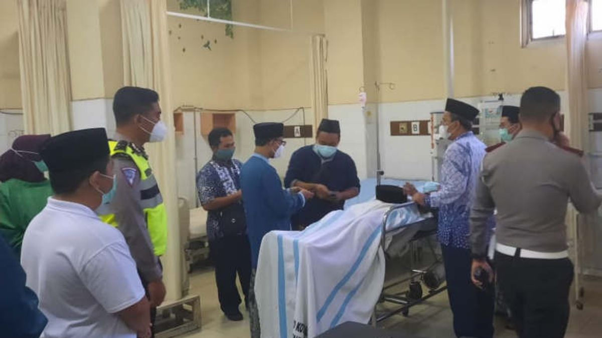 Penyebab Mobil Ketua Umum MUI Miftachul Akhyar Tabrak Truk di Tol Semarang-Solo