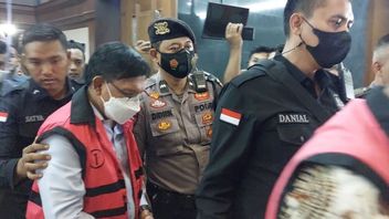 Johnny G Plate And Former Director Of BAKTI Compact 'Lawan' Judge's Verdict