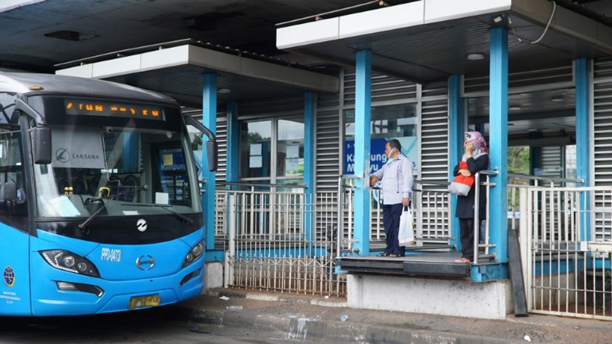 Transjakarta Exige Que Les Passagers Présentent Un Certificat De Vaccination, Le PRS N’est Plus Valide