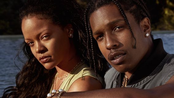 Rihanna Luncurkan Lini Skincare, <i>Fenty Skin</i>