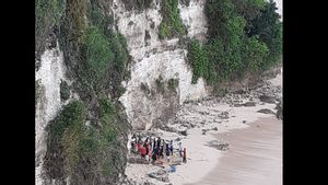 Nahas Bule Asal AS, Ingin Nikmati Sunset tapi Terjatuh dari Tebing Pantai Bingin Bali