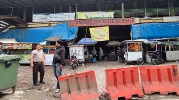 The Former Cimol Gedebage Bandung Imported Clothing Market Is Temporarily Closed