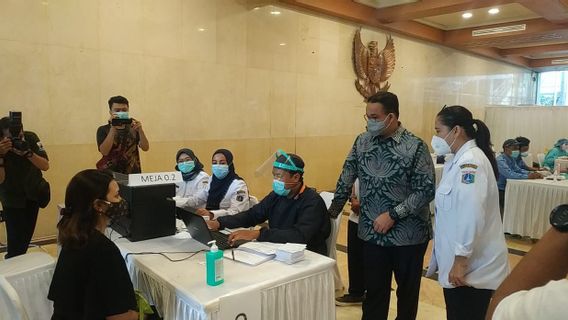 Anies Baswedan Veut être Vaccinée Après Avoir été Exposée Au COVID-19 Avant