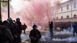 216 Orang Ditangkap Usai Demo Antikorupsi Rusuh di Manila, Termasuk Bocah 12 Tahun 