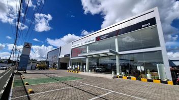 रणनीतिक और संभावित बाजार की संभावना, मित्सुबिशी बुकिटिंगी में डीलर खोलता है