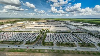 丰田在德克萨斯州扩大生产线,重新投资美国