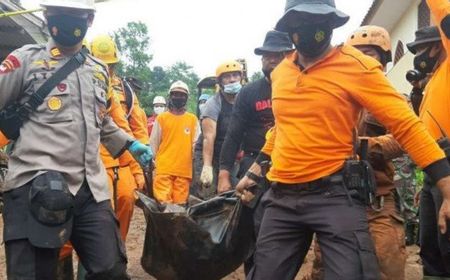 Tim SAR Rilis 13 Korban Tewas Longsor Sumedang, 27 Lainnya Masih Dicari