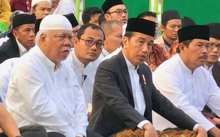 Ditemani Menteri Basuki, Jokowi Salat Id di Simpanglima Semarang