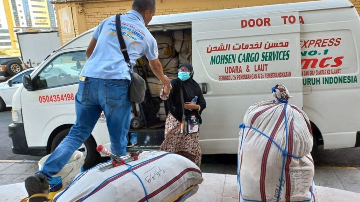 It Takes 2 Months If Prospective Hajj Sends Souvenirs Via Cargo To Indonesia