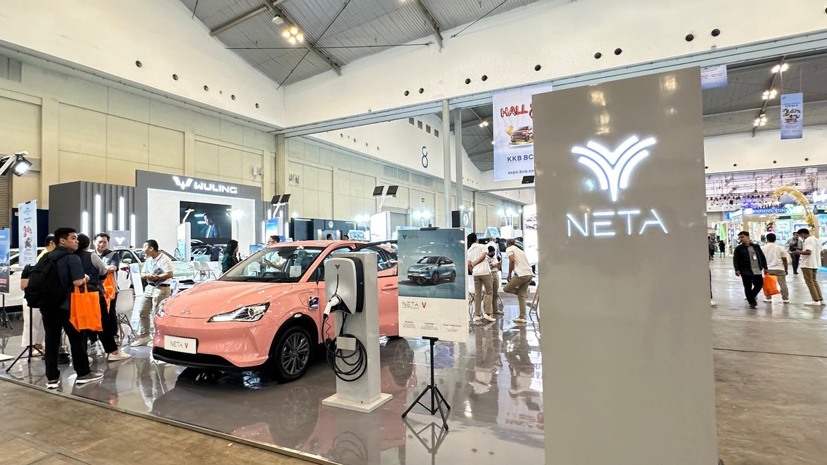 Faites en sorte que BCA Expoversary 2024, Neta Tebar Diverses promotions spéciales pour pouvoir tester le conduit de voitures électriques