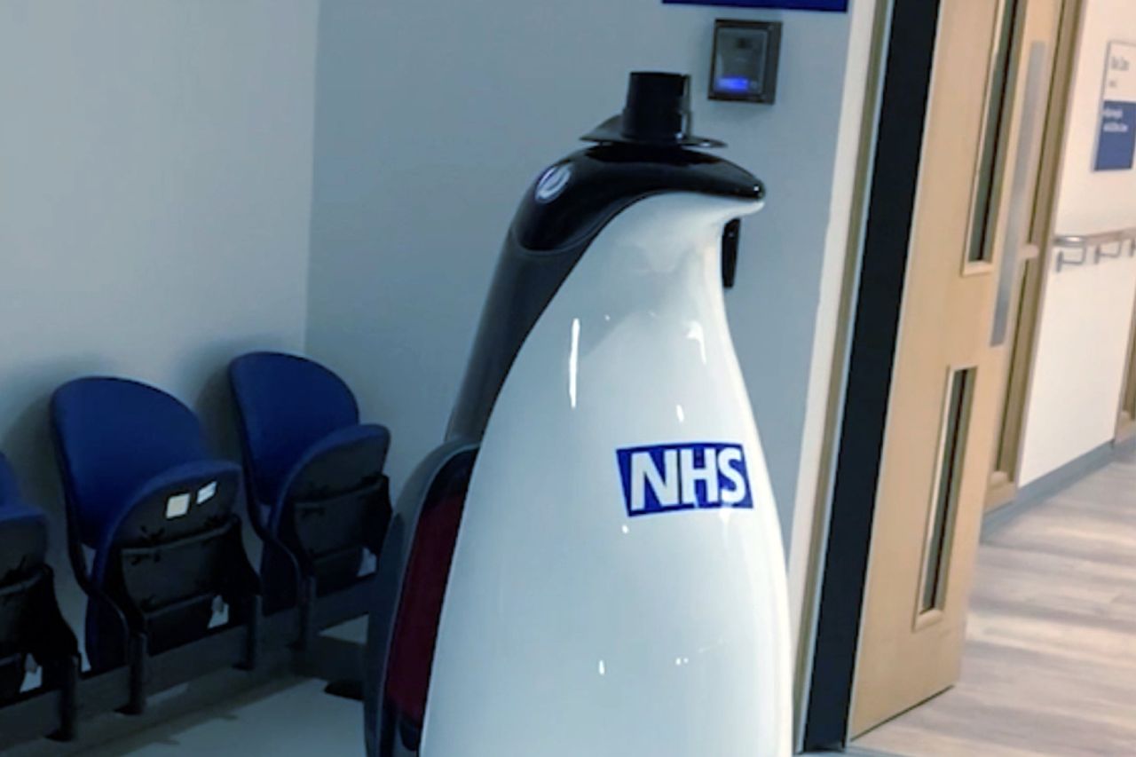 ミルトン、病院で薬を配達できる自動運転技術を備えたロボット