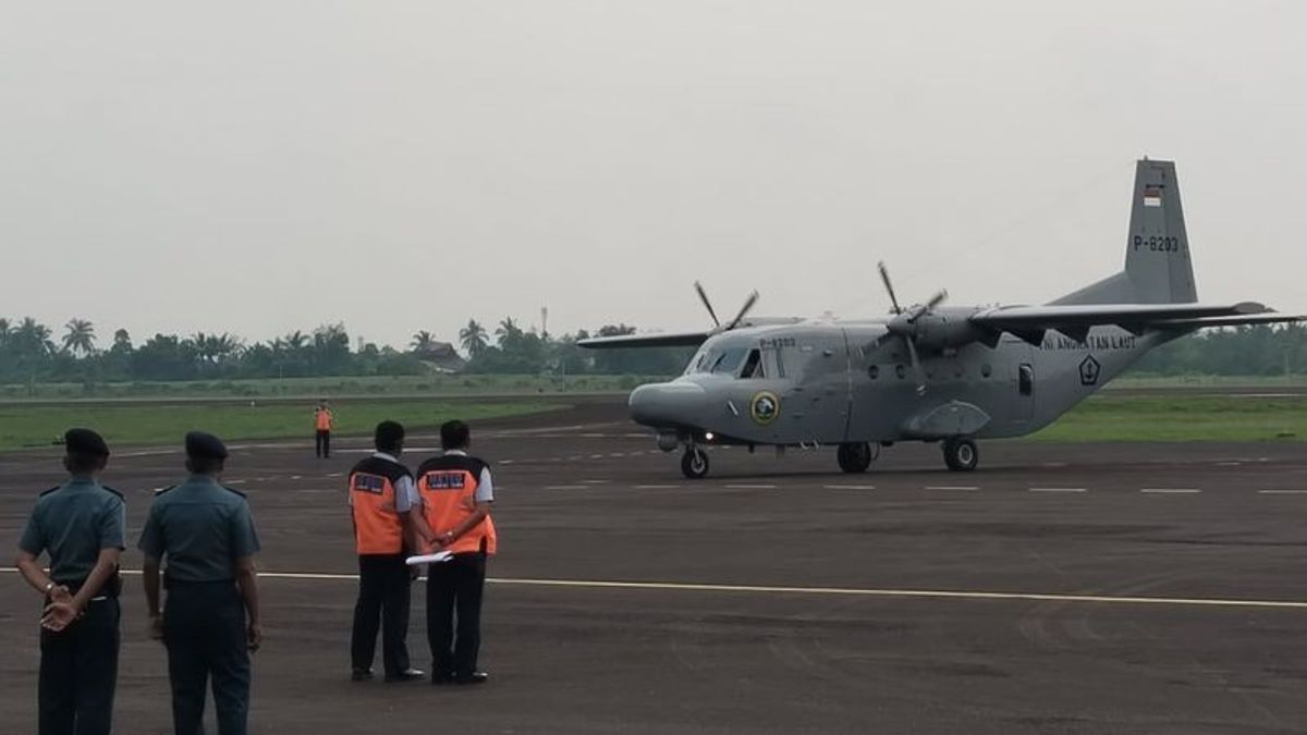 Preventing Floods In Jambi, Indonesian Air Force Sends Weather Modification Team