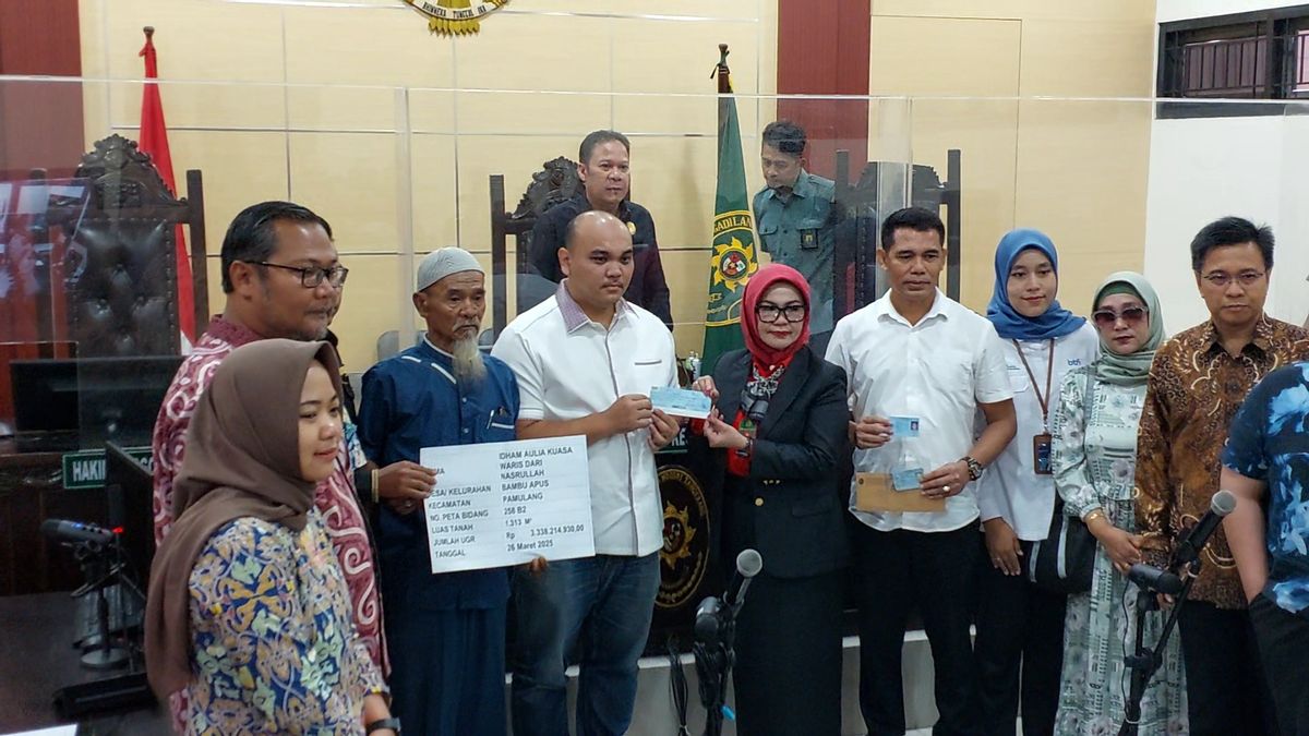 Keluarga Mat Solar Resmi Terima Uang Ganti Rugi Rp3,3 M Usai Sepakat Damai